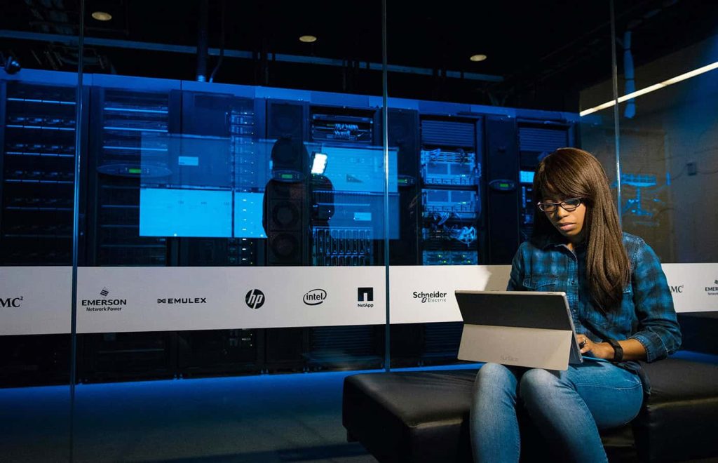 Responsive Analytix logo